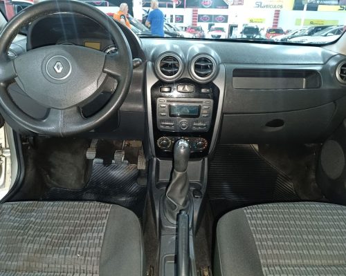 305447-renault-sandero-20240502140325783454