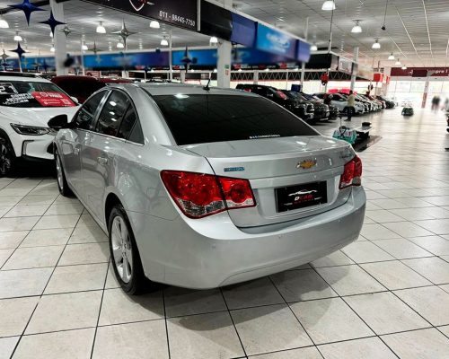 318850-chevrolet-cruze-20240711153658095497