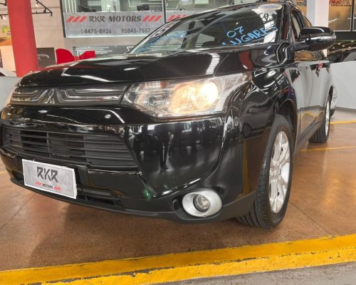 329520-mitsubishi-outlander-20231026200033990081