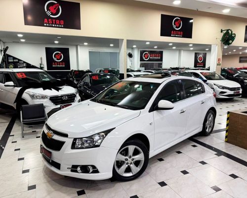 334509-chevrolet-cruze-20241007100715698367