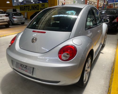 335370-volkswagen-new-beetle-20241023163012188862