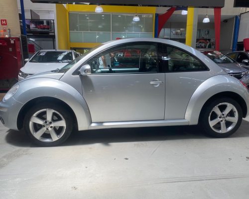 335370-volkswagen-new-beetle-20241023163016198428