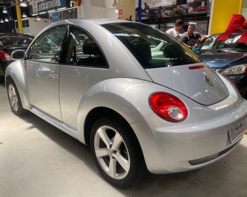 335370-volkswagen-new-beetle-20241023163020995713