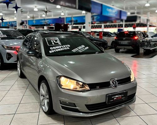 339247-volkswagen-golf-20241104135542468322