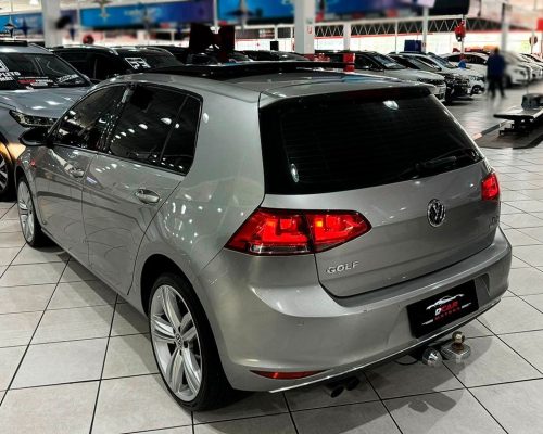 339247-volkswagen-golf-20241105124729796636