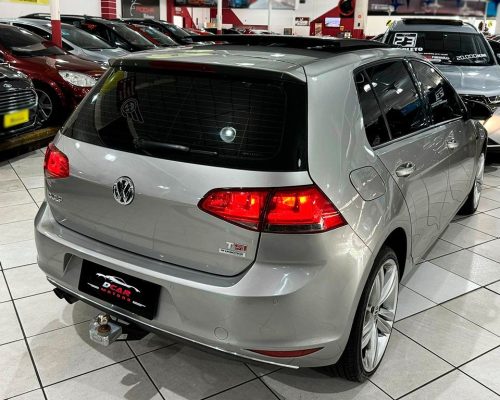 339247-volkswagen-golf-20241105124730106603