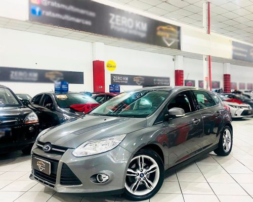 339992-ford-focus-20241107175520120907