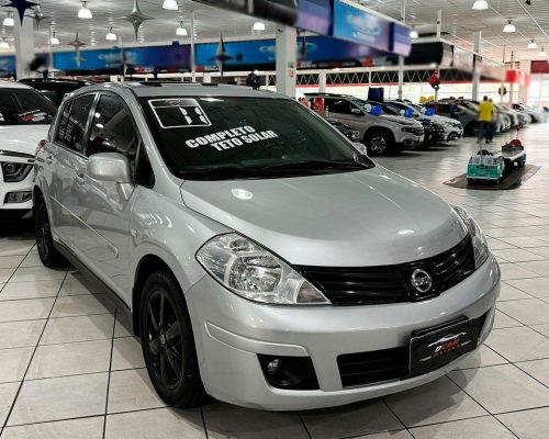 341507-nissan-tiida-20241118153240654105