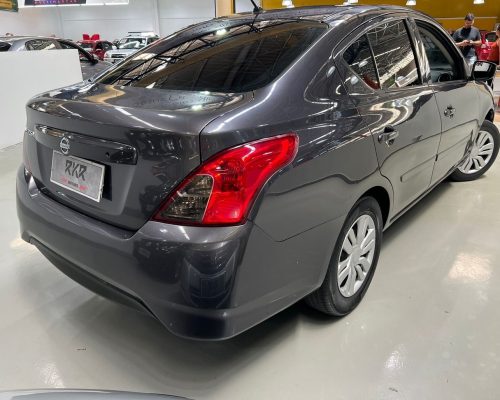 343135-nissan-versa-20241202145201887452