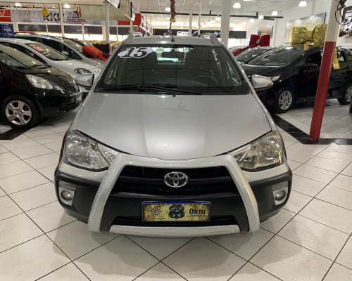 343259-toyota-etios-cross-20241128114855010370