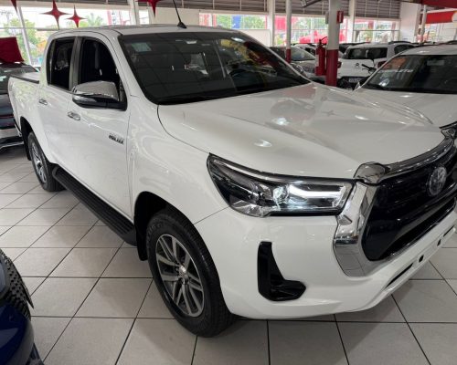 344017-toyota-hilux-20241202155153582922