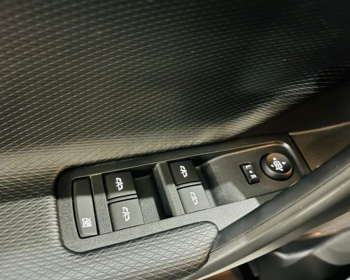 351283-chevrolet-tracker-20250122173930489890