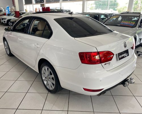 351835-volkswagen-jetta-20250125113250861846