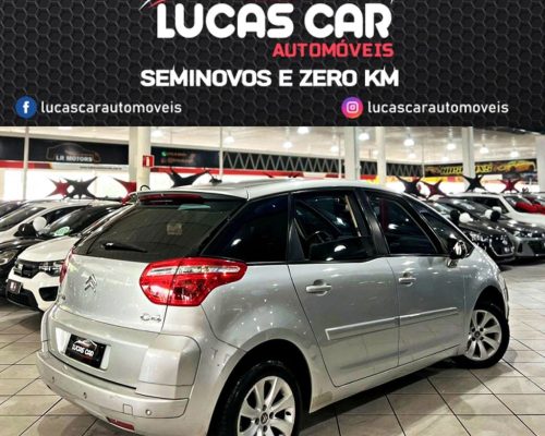 353416-citroen-c4-picasso-20250204155937869980