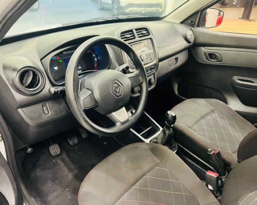 353811-renault-kwid-20250215110802394007