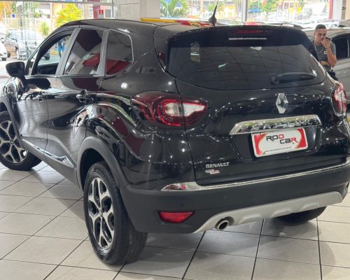 354032-renault-captur-20250206171555445452