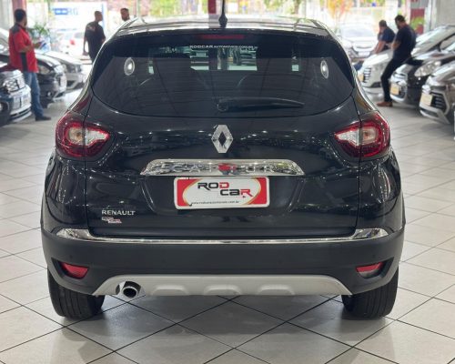 354032-renault-captur-20250206171558344394