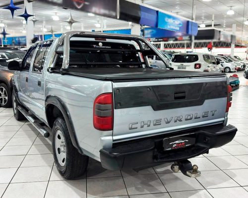 354152-chevrolet-s10-20250207132848678690