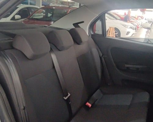 354339-volkswagen-voyage-20250208143413399140