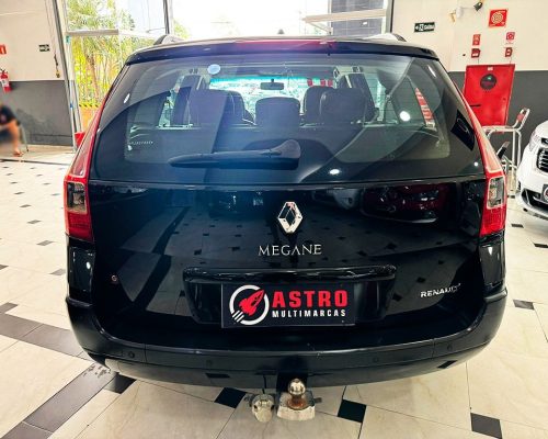 354527-renault-megane-20250210170312132484