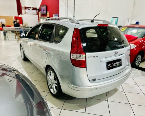 354851-hyundai-i30-cw-20250211182051370151