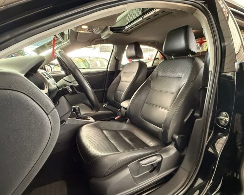 354899-volkswagen-jetta-20250212105509401064
