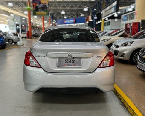 356961-nissan-versa-20250310122022225355