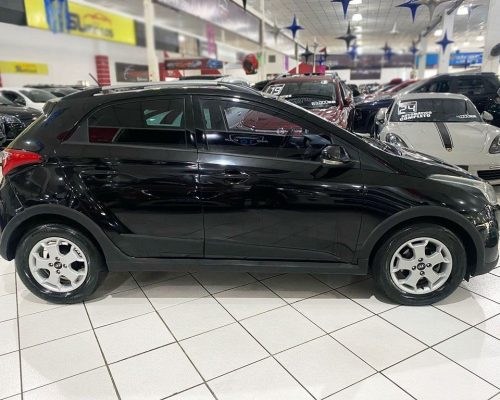 357842-hyundai-hb20x-20250303082358642308
