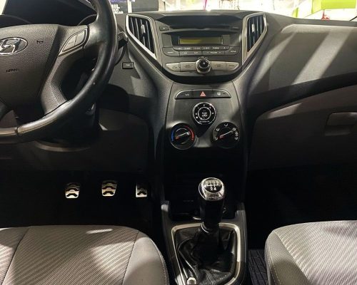357842-hyundai-hb20x-20250303082359265333
