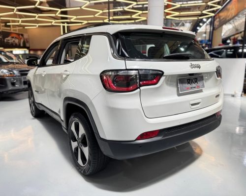 359838-jeep-compass-20250408165508189273
