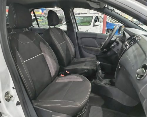 360979-renault-logan-20250327004142255788