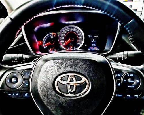 360981-toyota-corolla-20250331205026353643