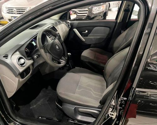 362958-renault-logan-20250402124217704538