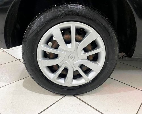 362958-renault-logan-20250402124219628390