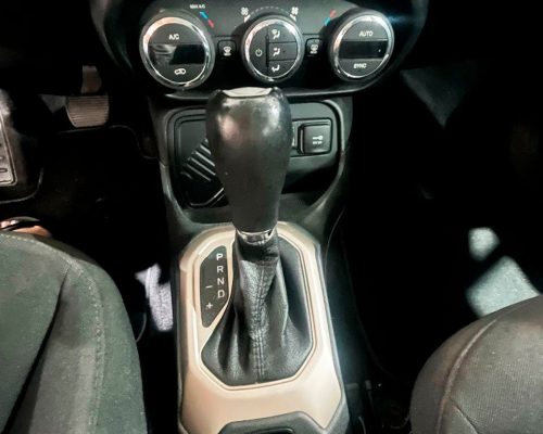 362963-jeep-renegade-20250402125846892998