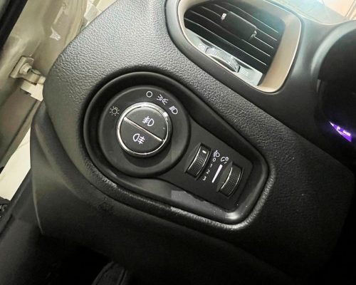 362963-jeep-renegade-20250402125847563302