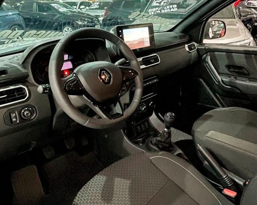 363171-renault-oroch-20250403123304605039