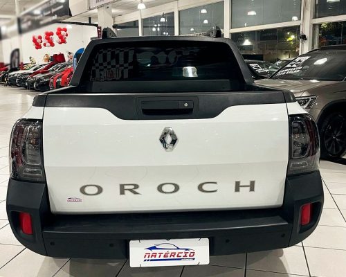 363171-renault-oroch-20250403123307680748