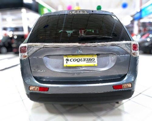 363262-mitsubishi-outlander-20250412124224323490