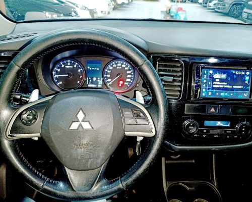 363262-mitsubishi-outlander-20250412124229535463