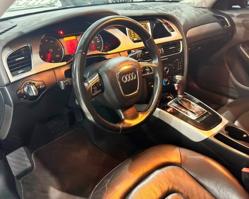 363789-audi-a4-20250407164529394881
