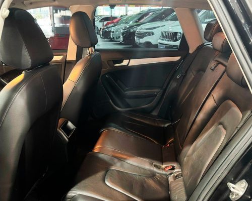 363789-audi-a4-20250407164530295134