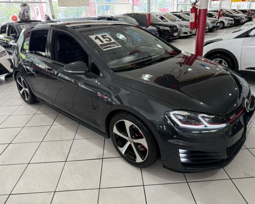 364366-volkswagen-golf-20250410153538996098