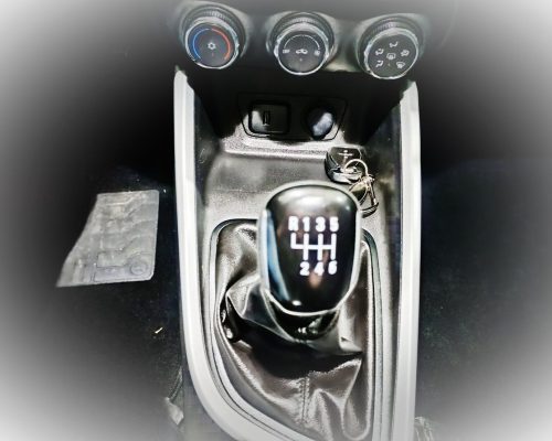 364450-chevrolet-onix-20250412131820606894
