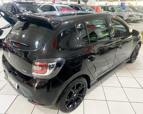 364749-renault-sandero-20250412104749938115