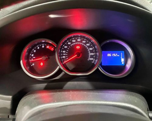 364749-renault-sandero-20250412104750616462