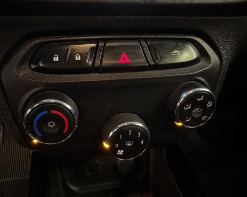 364959-chevrolet-prisma-20250502190512725782
