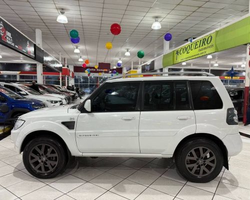 365232-mitsubishi-pajero-tr4-20250415214849345750