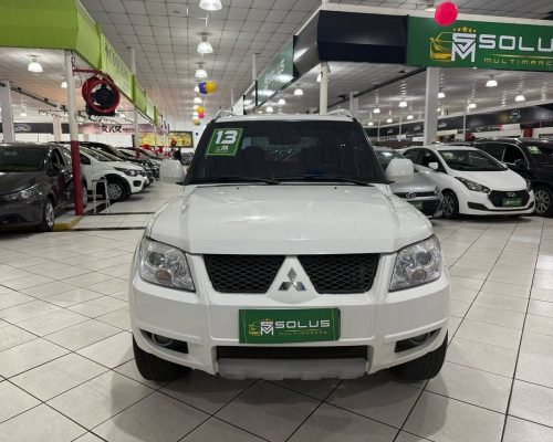365232-mitsubishi-pajero-tr4-20250415214849424531