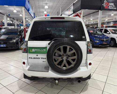 365232-mitsubishi-pajero-tr4-20250415214850598455